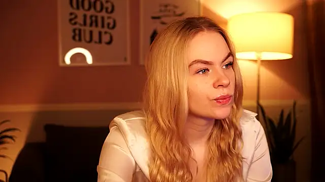 secretdesireee online show from February 2026 02:13:02 PM