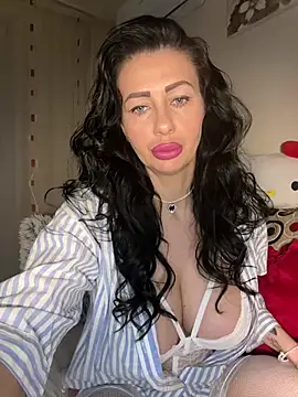 IRISWHITE17 online show from March 2026 05:41:01 AM