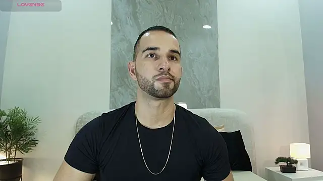 lorenzo walker 1 online show from June 2026 05:37:01 PM