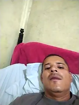 Snapshot of Gracho_25 chatting on February 2026 11:08:02 PM Gracho 25 online show from February 2026 11:08:02 PM