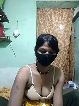 Miss  soniya106 online show from February 2026 11:34:02 PM