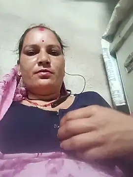 Hot hiuj online show from June 2026 07:50:01 PM