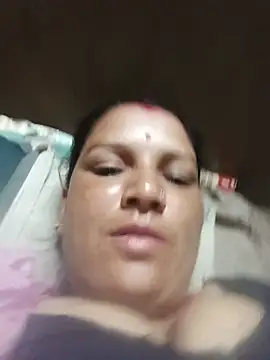 Hot hiuj online show from June 2026 06:56:01 PM