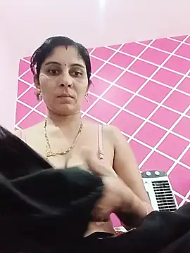 Hot ree85 online show from June 2026 10:10:02 AM