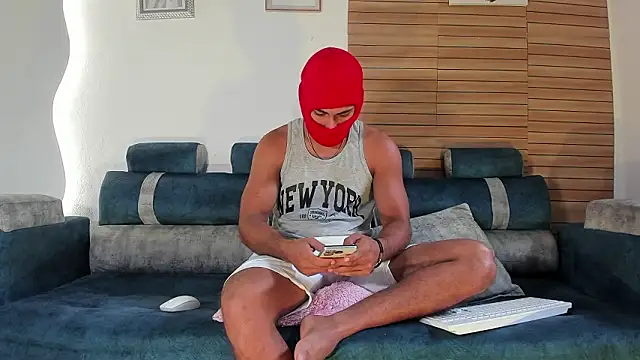 Leoonidas 38 online show from February 2026 02:49:02 PM