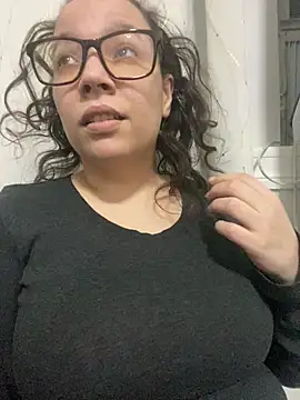 bellakay19 online show from January 2026 02:15:01 AM