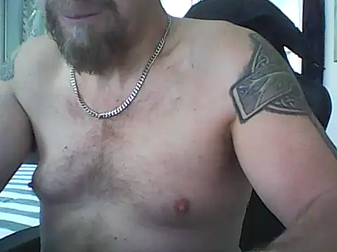 loudandproud online show from February 2026 10:58:02 PM