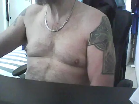 Snapshot of loudandproud chatting on May 2026 12:49:02 AM loudandproud online show from May 2026 12:49:02 AM