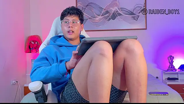 RaidenBoy11 online show from January 2026 07:26:01 PM