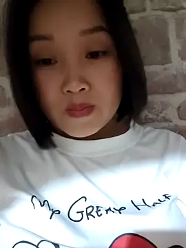   BingBing   online show from March 2026 01:00:01 PM