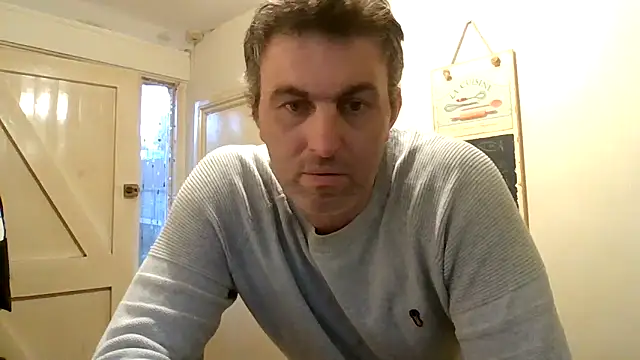Hakfin666 online show from May 2026 07:07:02 PM