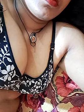 MILFybar online show from April 2026 07:19:01 PM