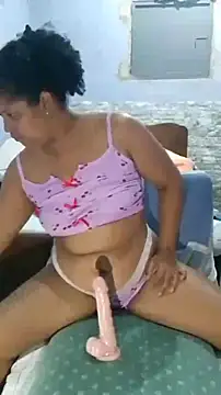 Isabel and Heckler online show from February 2026 09:10:02 AM