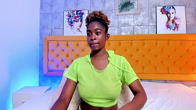 NiicoleHill online show from January 2026 07:34:01 PM