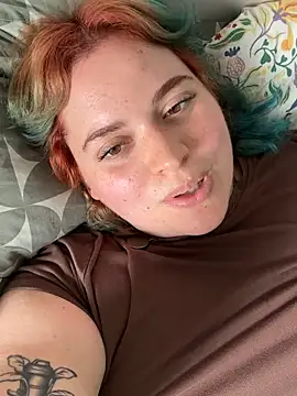 Snapshot of YourPrettyHazel chatting on July 2026 04:15:02 PM YourPrettyHazel online show from July 2026 04:15:02 PM
