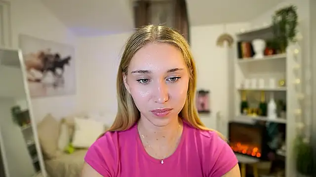 MilaBunny2000 online show from March 2026 11:47:01 AM