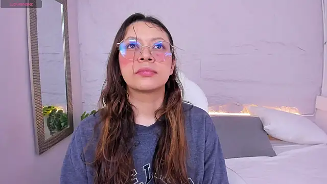 lanna 18  online show from June 2026 11:37:01 AM