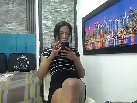 Esmeralda hot5 online show from January 2026 09:13:01 PM