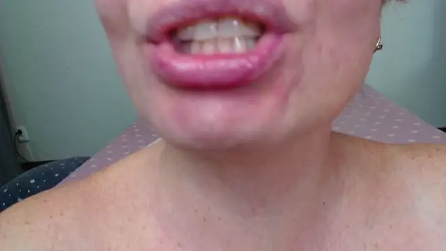 Snapshot of _Sweet_Dream_ chatting on October 2025 04:57:01 AM Sweet Dream online show from October 2025 04:57:01 AM