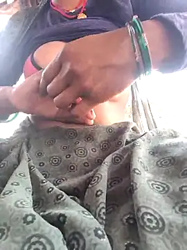 Snapshot of Queen_chayna chatting on March 2026 08:19:01 AM Queen chayna online show from March 2026 08:19:01 AM