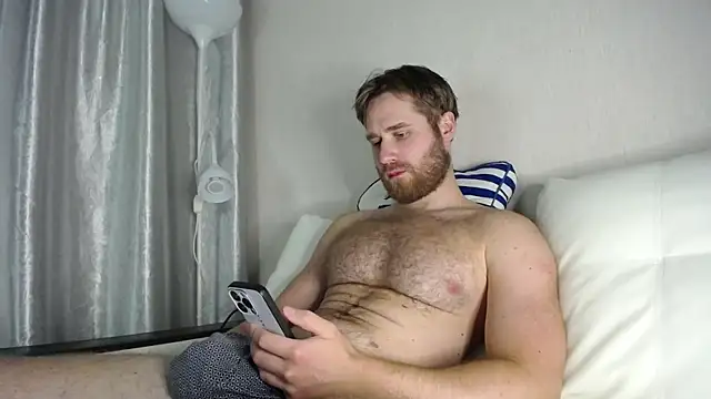 LorenzoLux online show from September 2025 06:35:01 PM