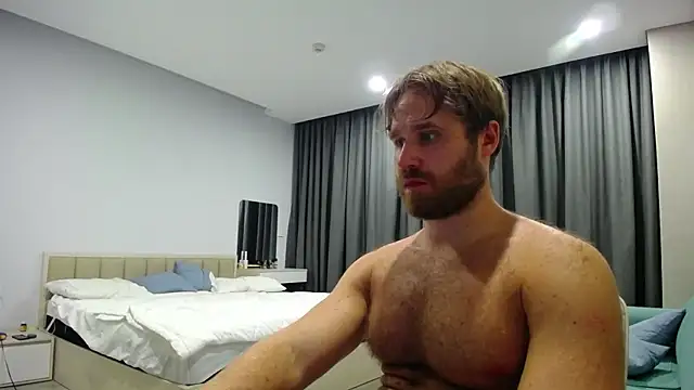 LorenzoLux online show from June 2026 05:28:02 PM