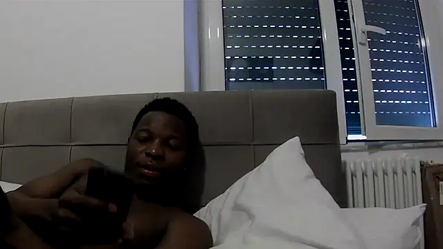 Bigchocco online show from May 2026 05:59:01 AM