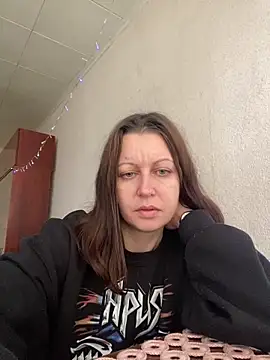 Titana999 online show from February 2026 10:19:02 AM