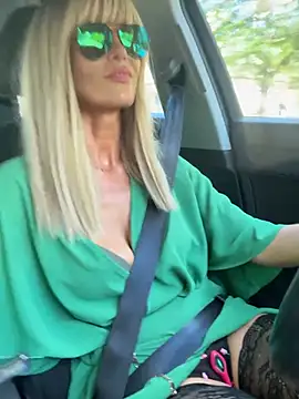 NaughtyNinky online show from May 2026 09:25:02 AM