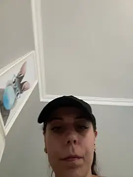 Luna licous online show from June 2026 11:20:01 AM