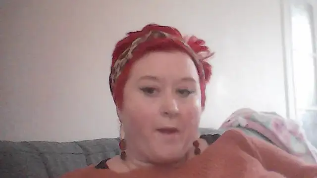 Snapshot of BustyRedxx chatting on March 2026 04:11:02 PM BustyRedxx online show from March 2026 04:11:02 PM