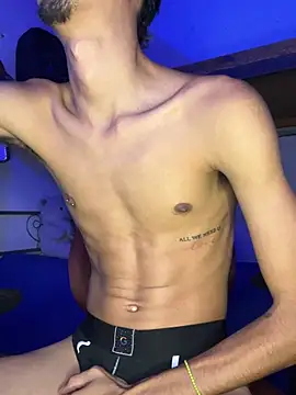 Snapshot of alexx_23cm chatting on April 2026 11:05:02 PM alexx 23cm online show from April 2026 11:05:02 PM