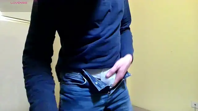 Snapshot of Ele7b5 chatting on March 2026 10:57:02 PM Ele7b5 online show from March 2026 10:57:02 PM