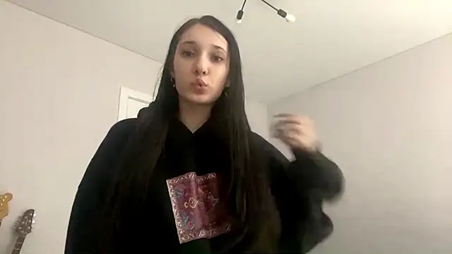 Snapshot of miaumiau_Mia chatting on March 2026 06:58:02 PM miaumiau Mia online show from March 2026 06:58:02 PM