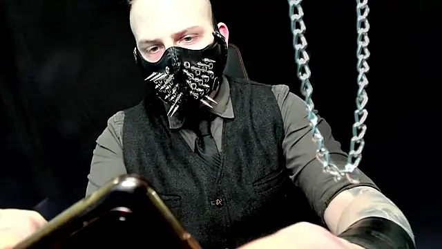 NoirWarden online show from February 2026 03:55:01 PM