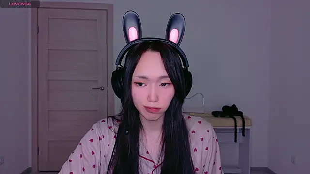 ChosenChampionofSlaanesh online show from February 2026 12:48:02 AM