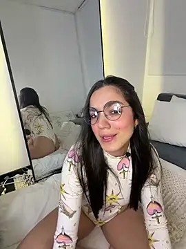 Snapshot of EVA_WILD1 chatting on March 2026 11:41:01 PM EVA WILD1 online show from March 2026 11:41:01 PM