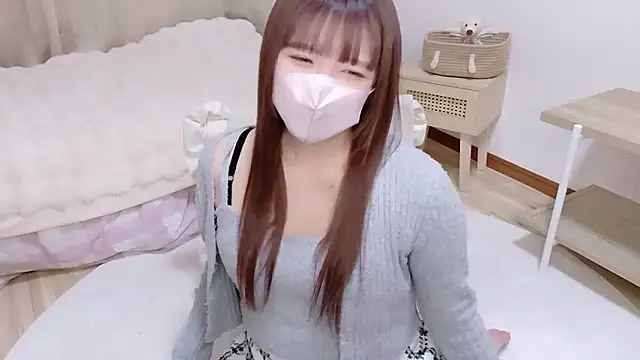 AIKA oO online show from February 2026 05:25:02 AM