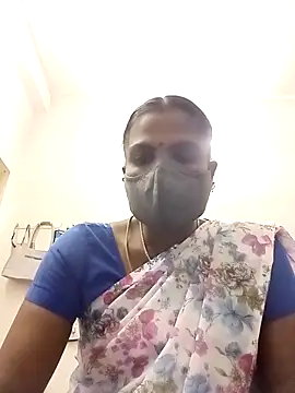 Snapshot of Tamil_Maha69 chatting on February 2026 05:42:01 PM Tamil Maha69 online show from February 2026 05:42:01 PM