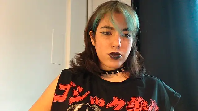 goth latina online show from February 2026 01:26:02 PM