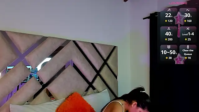 Snapshot of Anais_Soler chatting on January 2026 11:14:02 AM Anais Soler online show from January 2026 11:14:02 AM