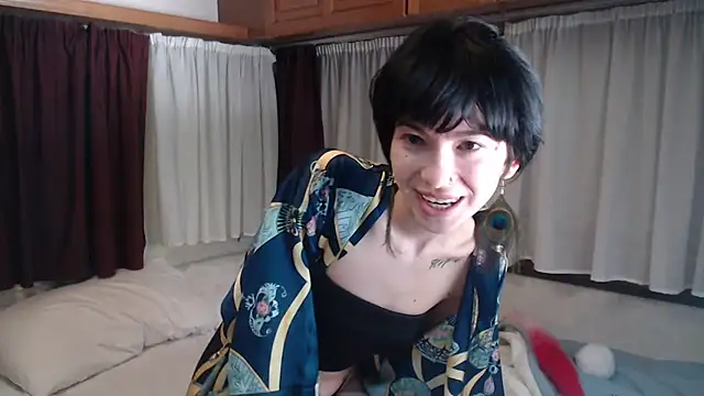Marley Queen online show from July 2026 07:43:01 AM