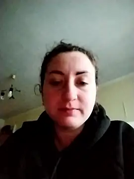 Snapshot of FoxyAnn12 chatting on January 2026 01:05:01 PM FoxyAnn12 online show from January 2026 01:05:01 PM