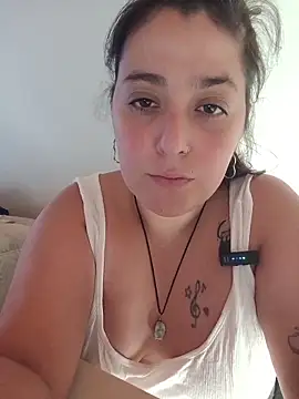 Snapshot of shilyy_97 chatting on February 2026 09:44:02 PM shilyy 97 online show from February 2026 09:44:02 PM