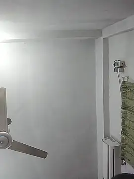 momo loves online show from March 2026 03:38:02 PM