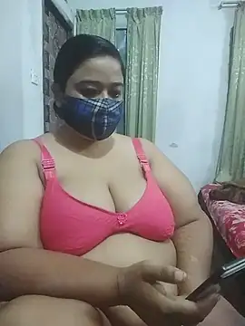 momo loves online show from May 2026 06:01:01 PM