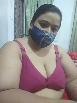 momo loves online show from June 2026 05:23:01 PM