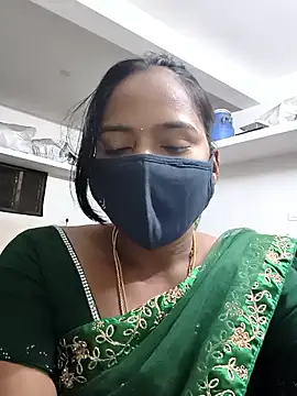 Tamil Hot Divya online show from January 2026 12:36:01 AM