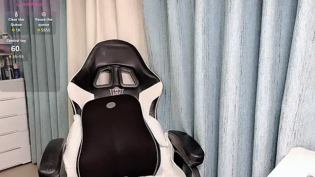 LuLu-lll online show from February 2026 05:30:01 PM