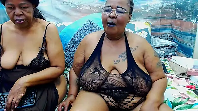 SEXY MATURExx online show from July 2026 05:05:01 PM